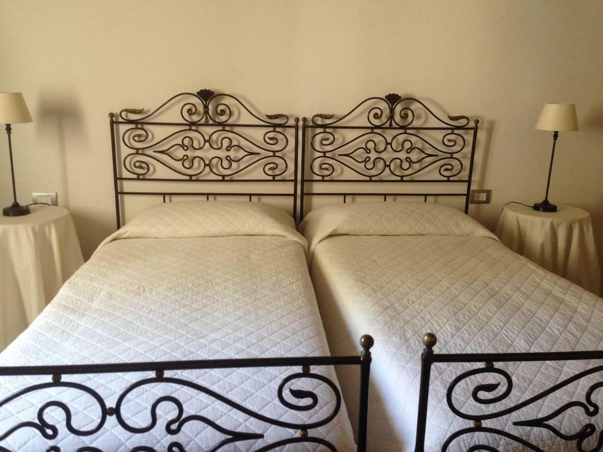 Suite A Villa D'Orri Sarroch Kültér fotó